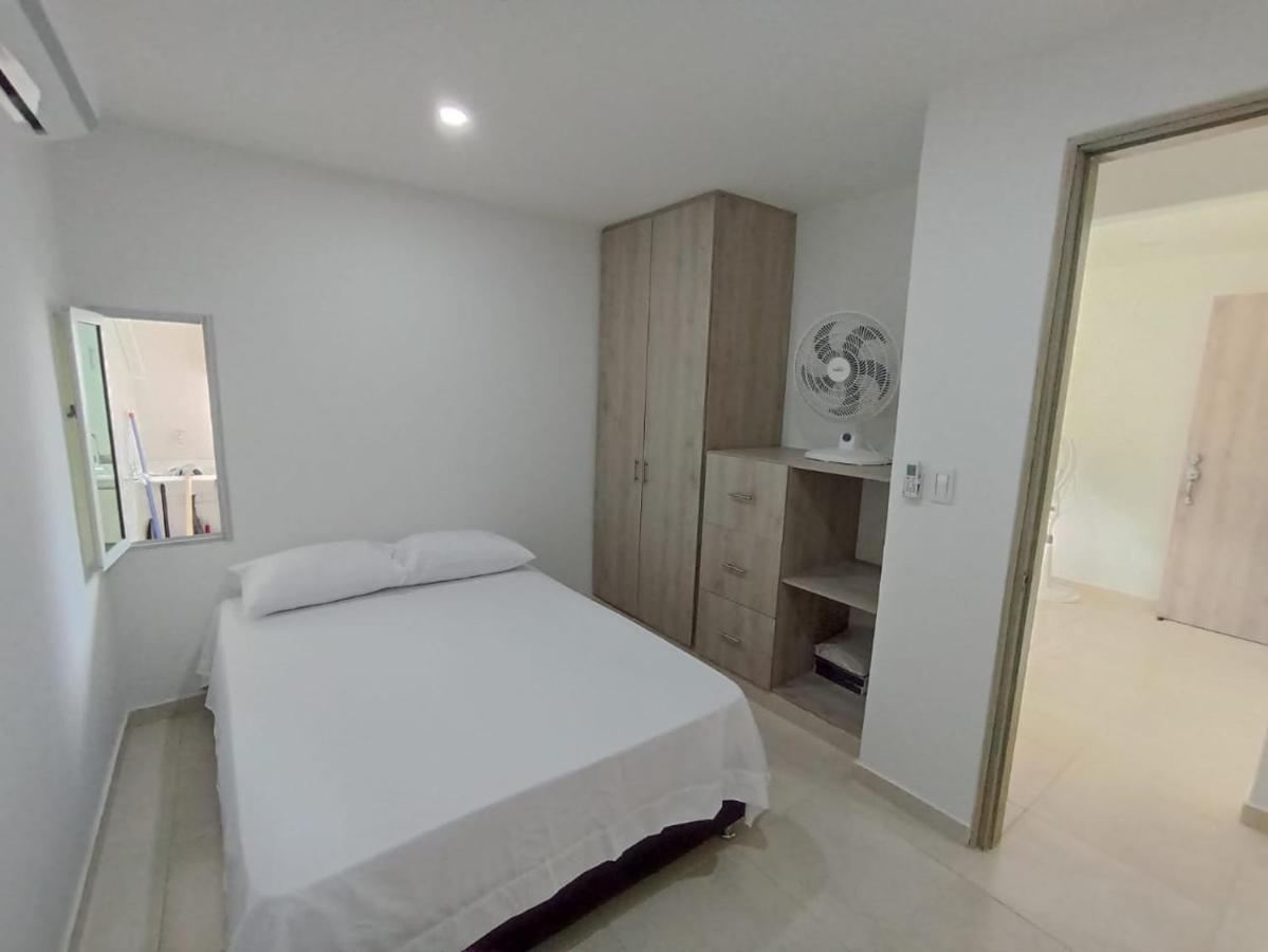 Apartamento Nuevo A Una Cuadra Del Rodadero Gaira Екстер'єр фото